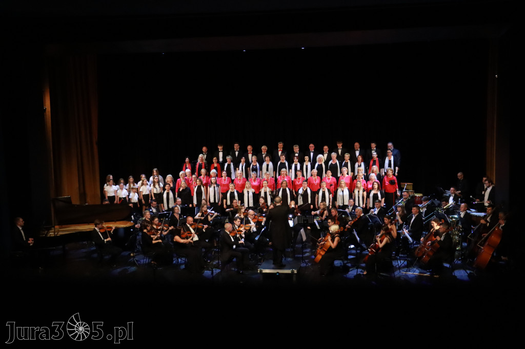 Fotorelacja II: Artyści Miastu - 110 lat Zawiercia. Koncert w Mok Zawiercie