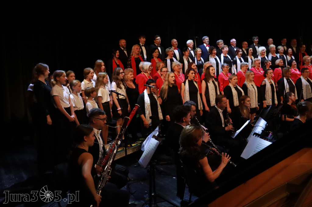 Fotorelacja II: Artyści Miastu - 110 lat Zawiercia. Koncert w Mok Zawiercie
