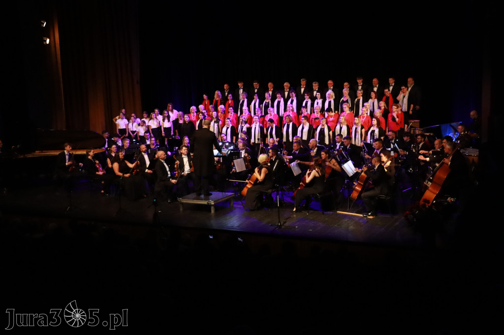 Fotorelacja II: Artyści Miastu - 110 lat Zawiercia. Koncert w Mok Zawiercie