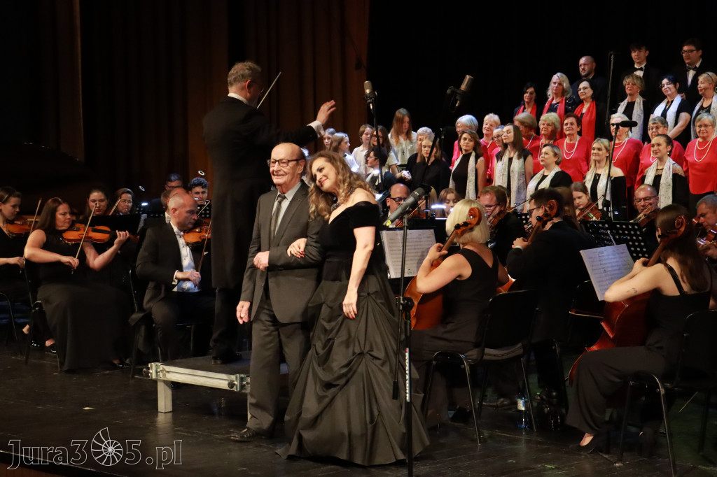 Fotorelacja II: Artyści Miastu - 110 lat Zawiercia. Koncert w Mok Zawiercie