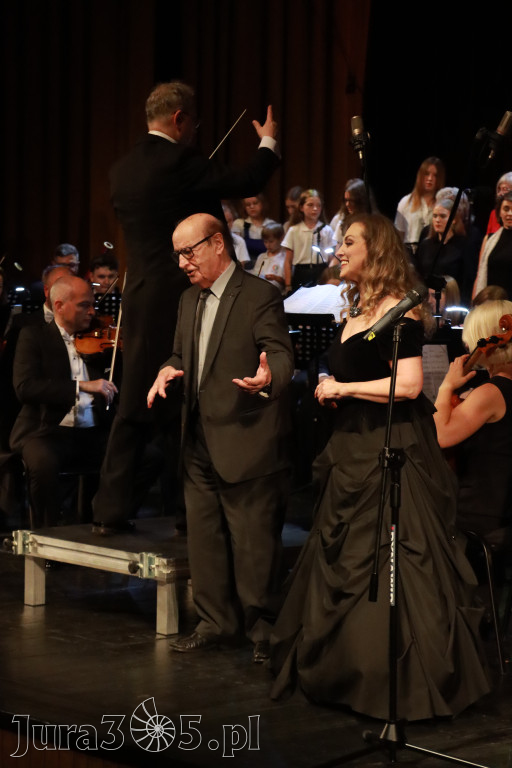 Fotorelacja II: Artyści Miastu - 110 lat Zawiercia. Koncert w Mok Zawiercie