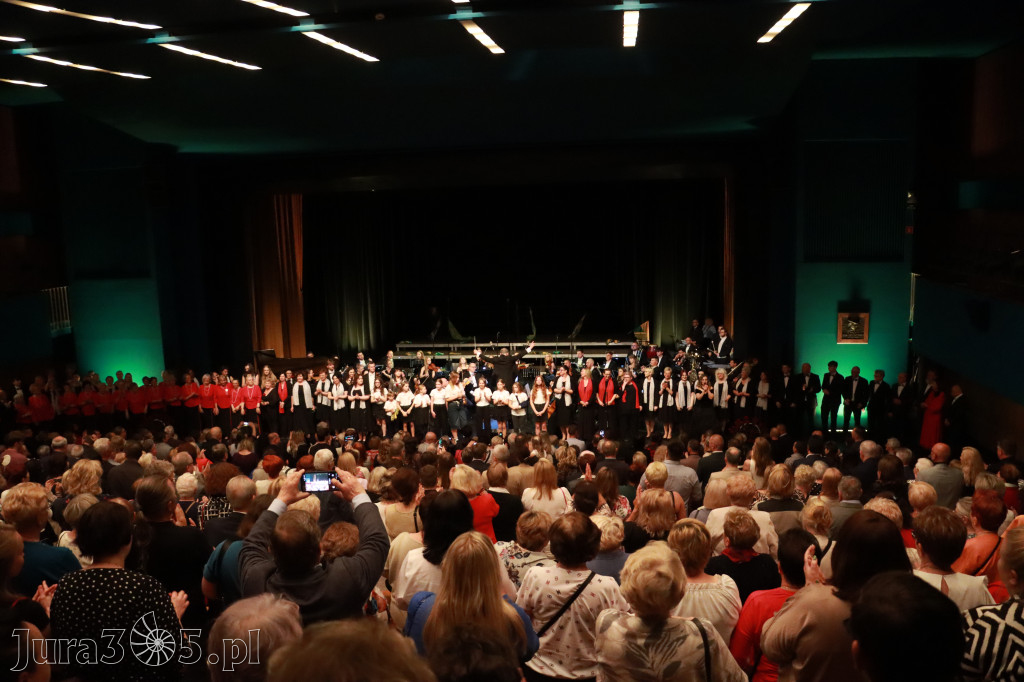Fotorelacja II: Artyści Miastu - 110 lat Zawiercia. Koncert w Mok Zawiercie