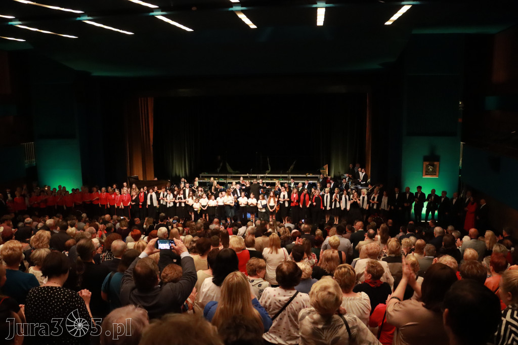 Fotorelacja II: Artyści Miastu - 110 lat Zawiercia. Koncert w Mok Zawiercie