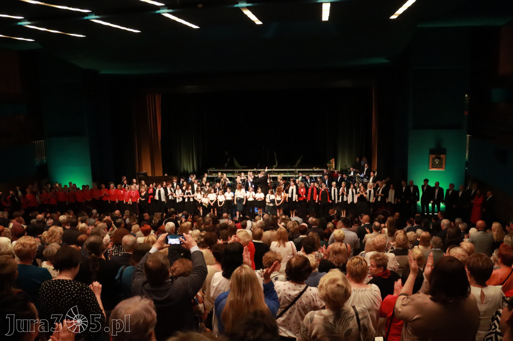 Fotorelacja II: Artyści Miastu - 110 lat Zawiercia. Koncert w Mok Zawiercie