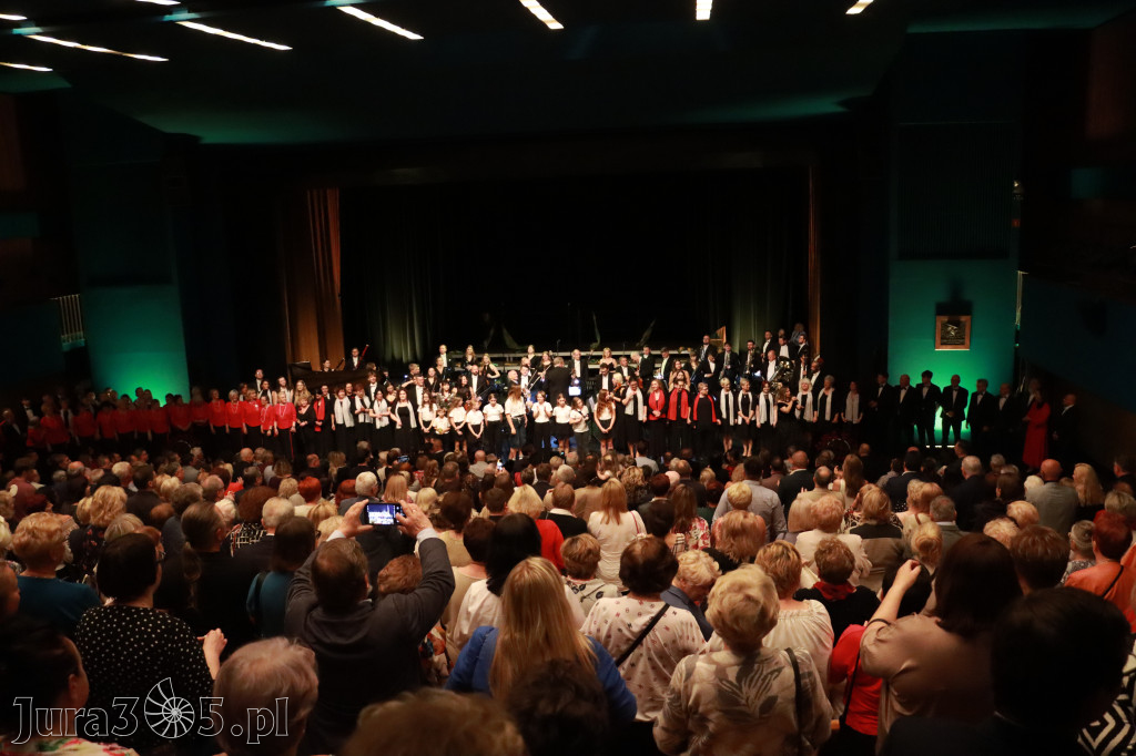 Fotorelacja II: Artyści Miastu - 110 lat Zawiercia. Koncert w Mok Zawiercie