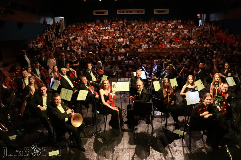 Fotorelacja II: Artyści Miastu - 110 lat Zawiercia. Koncert w Mok Zawiercie