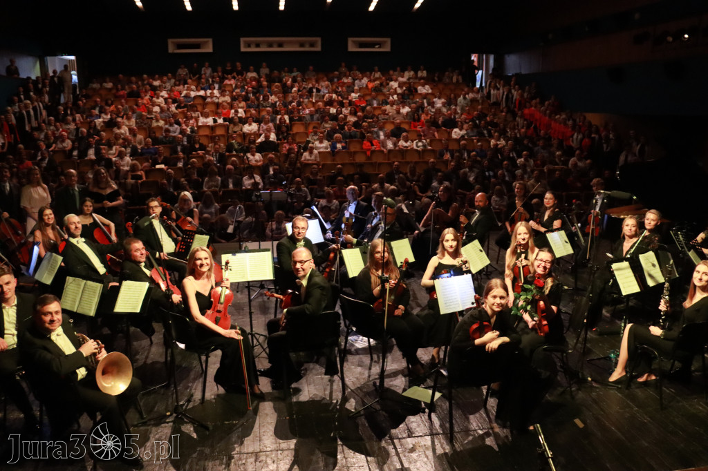 Fotorelacja II: Artyści Miastu - 110 lat Zawiercia. Koncert w Mok Zawiercie