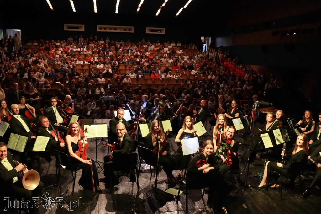 Fotorelacja II: Artyści Miastu - 110 lat Zawiercia. Koncert w Mok Zawiercie