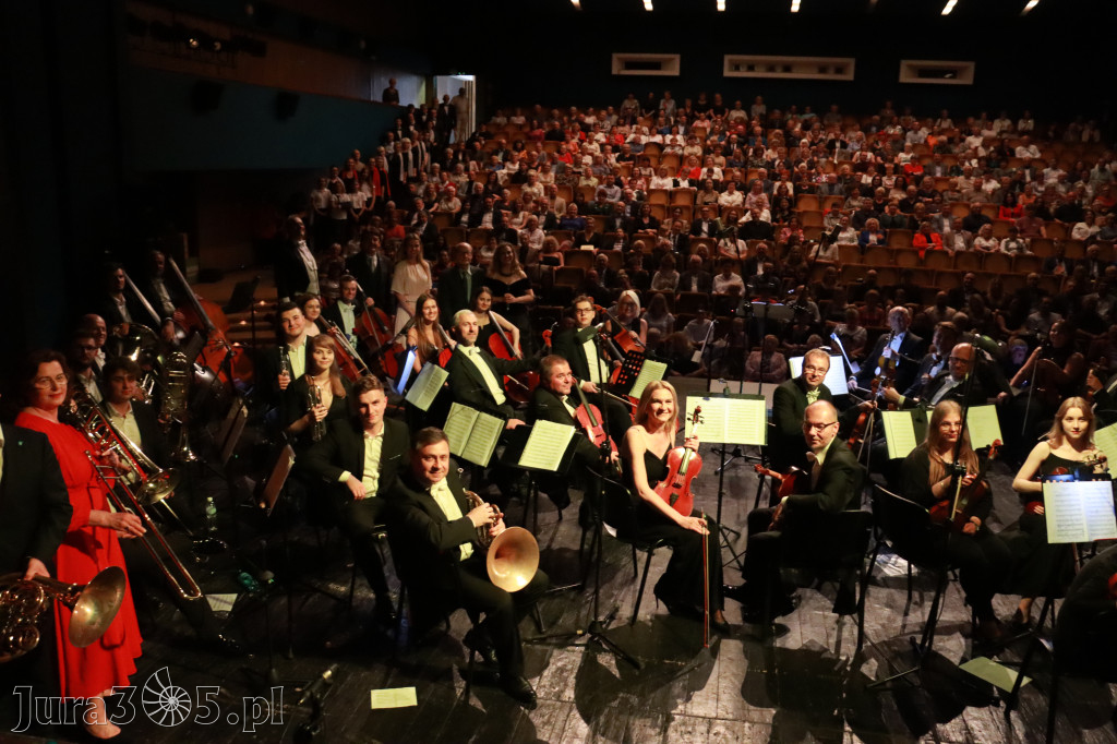 Fotorelacja II: Artyści Miastu - 110 lat Zawiercia. Koncert w Mok Zawiercie