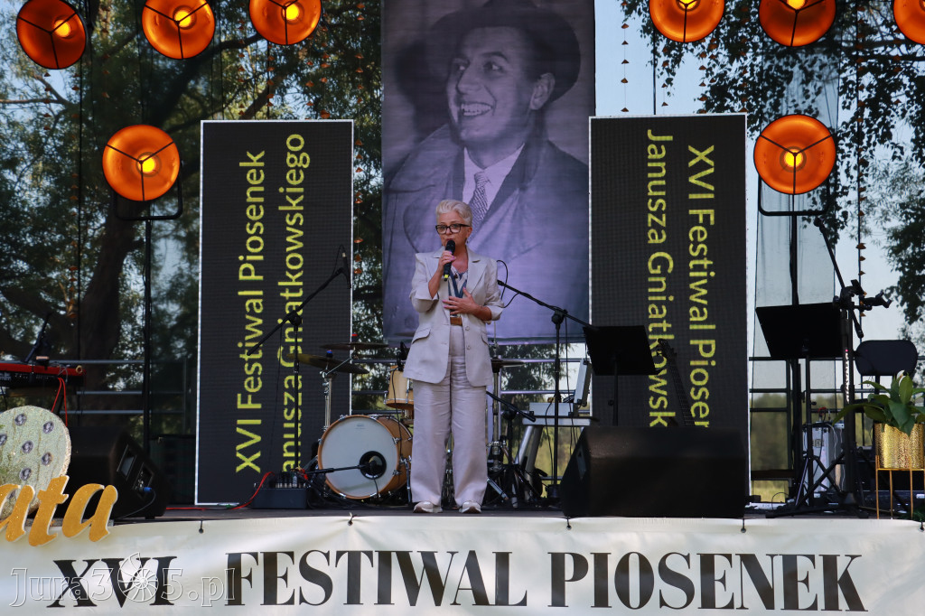 Fotorelacja I: XVI Ogólnopolski Festiwal Piosenek Janusza Gniatkowskiego w Poraju