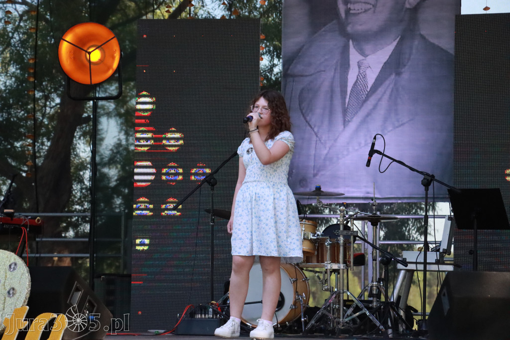 Fotorelacja I: XVI Ogólnopolski Festiwal Piosenek Janusza Gniatkowskiego w Poraju