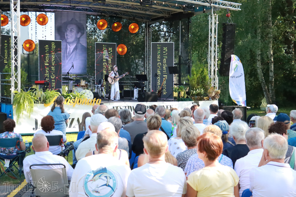 Fotorelacja I: XVI Ogólnopolski Festiwal Piosenek Janusza Gniatkowskiego w Poraju
