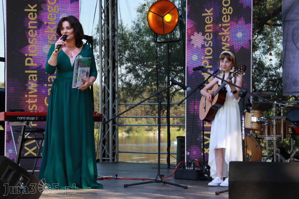 Fotorelacja I: XVI Ogólnopolski Festiwal Piosenek Janusza Gniatkowskiego w Poraju