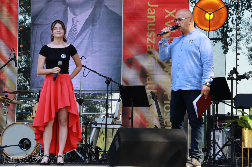 Fotorelacja I: XVI Ogólnopolski Festiwal Piosenek Janusza Gniatkowskiego w Poraju