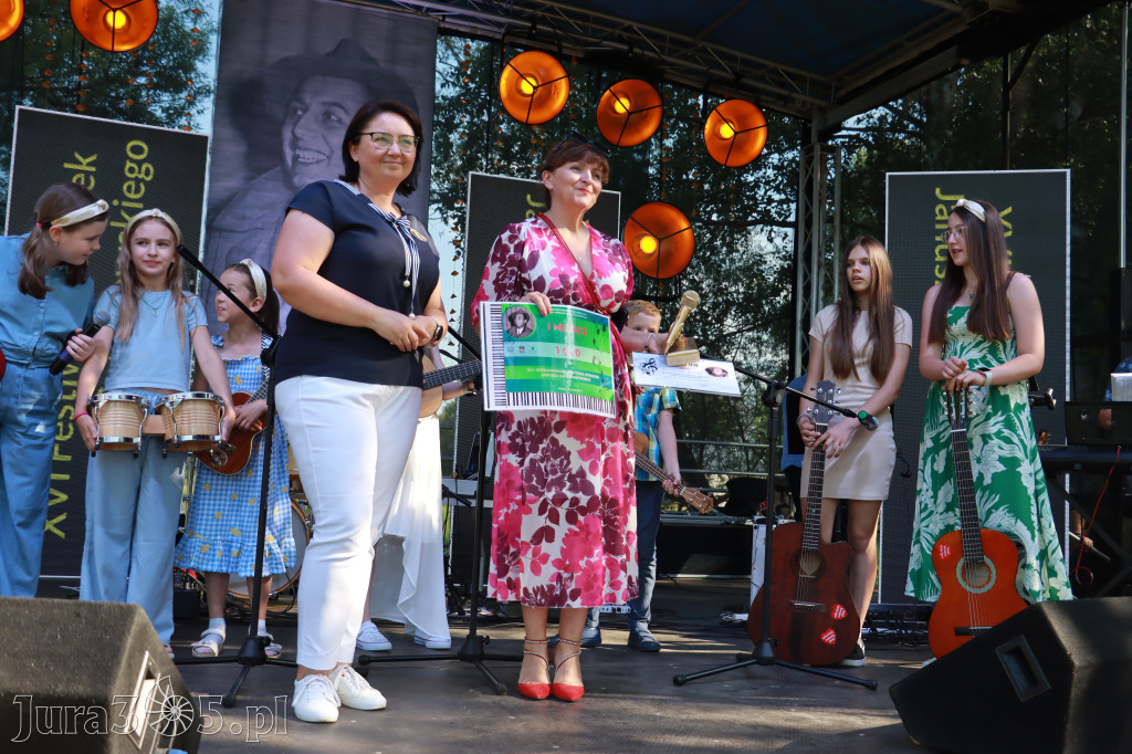 Fotorelacja I: XVI Ogólnopolski Festiwal Piosenek Janusza Gniatkowskiego w Poraju