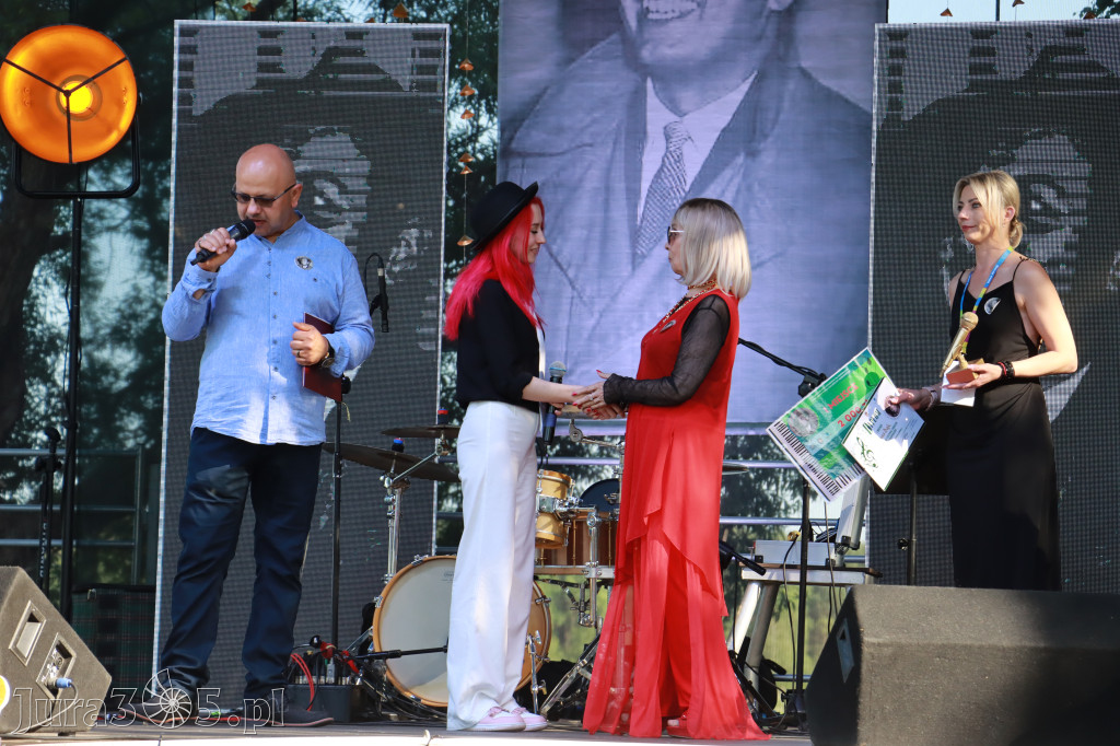 Fotorelacja I: XVI Ogólnopolski Festiwal Piosenek Janusza Gniatkowskiego w Poraju