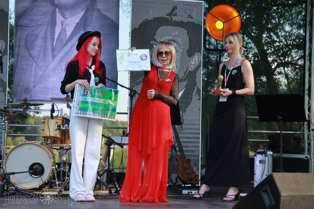 Fotorelacja I: XVI Ogólnopolski Festiwal Piosenek Janusza Gniatkowskiego w Poraju