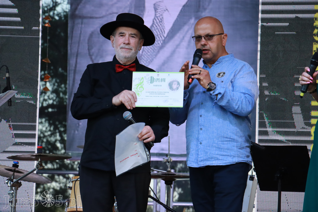 Fotorelacja I: XVI Ogólnopolski Festiwal Piosenek Janusza Gniatkowskiego w Poraju