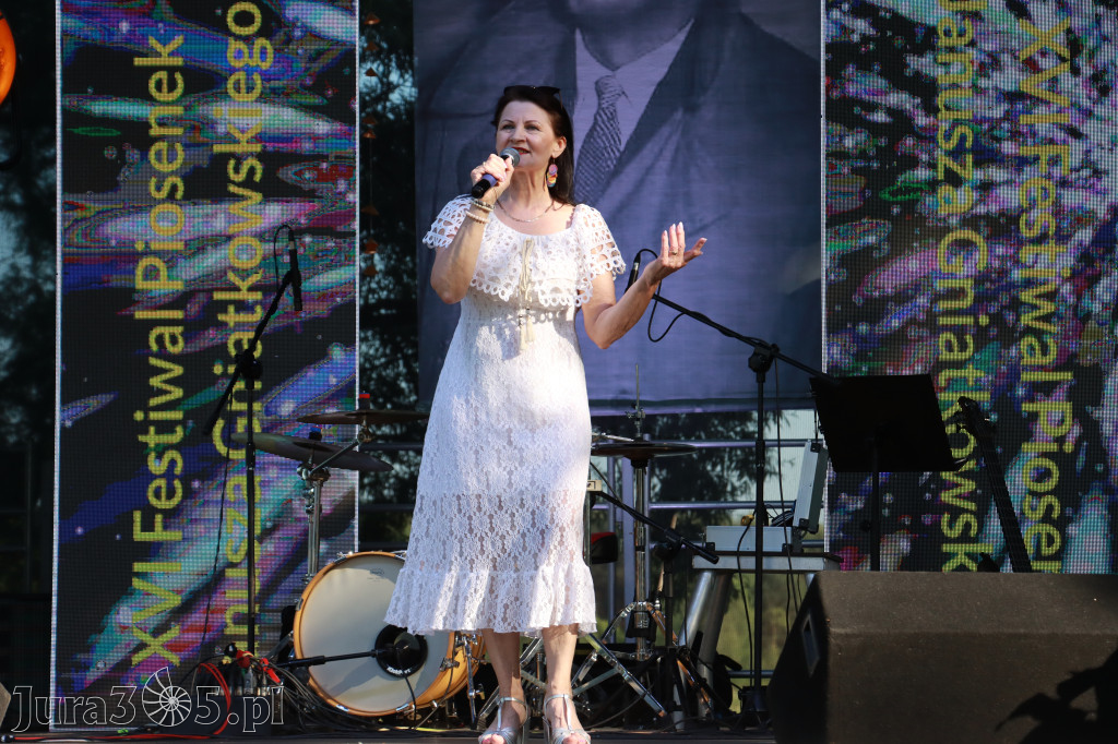 Fotorelacja I: XVI Ogólnopolski Festiwal Piosenek Janusza Gniatkowskiego w Poraju