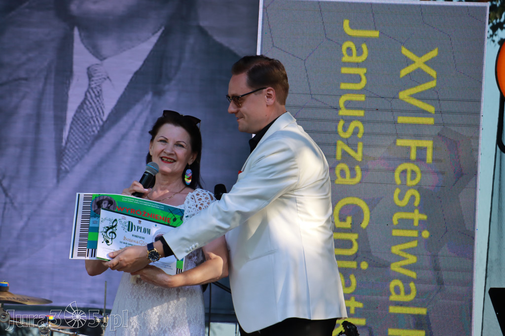 Fotorelacja I: XVI Ogólnopolski Festiwal Piosenek Janusza Gniatkowskiego w Poraju