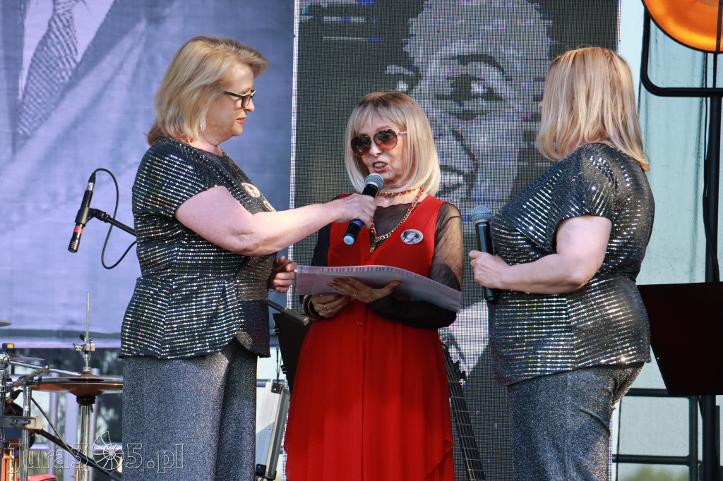 Fotorelacja II: XVI Ogólnopolski Festiwal Piosenek Janusza Gniatkowskiego w Poraju