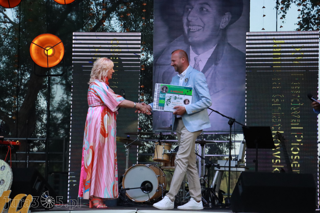 Fotorelacja II: XVI Ogólnopolski Festiwal Piosenek Janusza Gniatkowskiego w Poraju