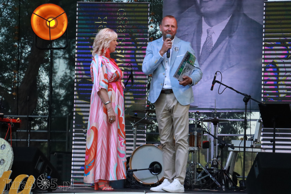 Fotorelacja II: XVI Ogólnopolski Festiwal Piosenek Janusza Gniatkowskiego w Poraju