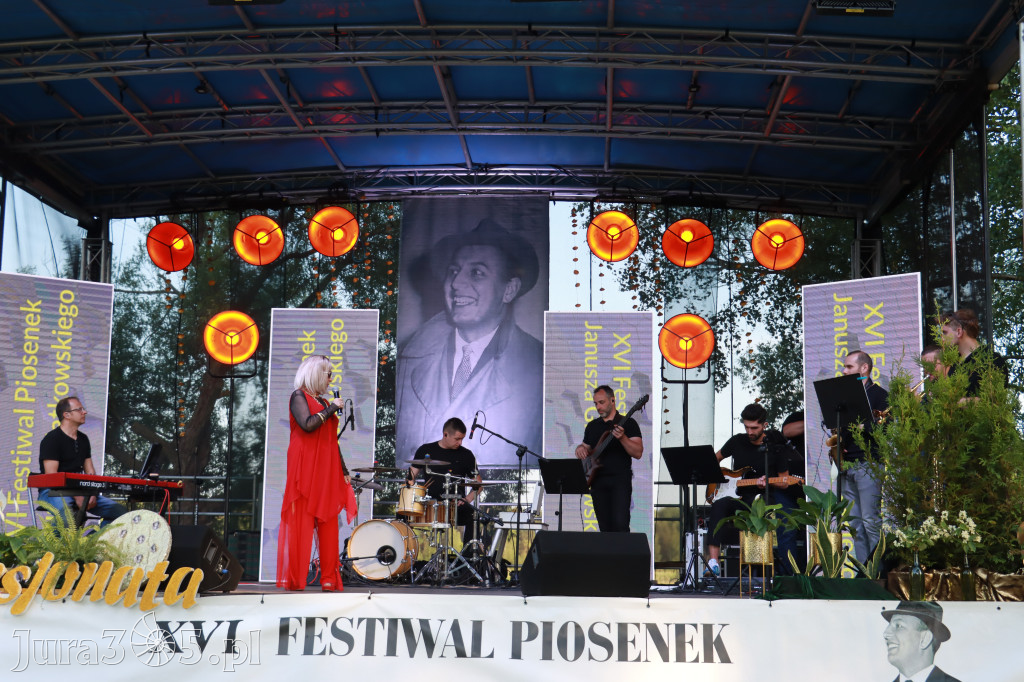 Fotorelacja II: XVI Ogólnopolski Festiwal Piosenek Janusza Gniatkowskiego w Poraju