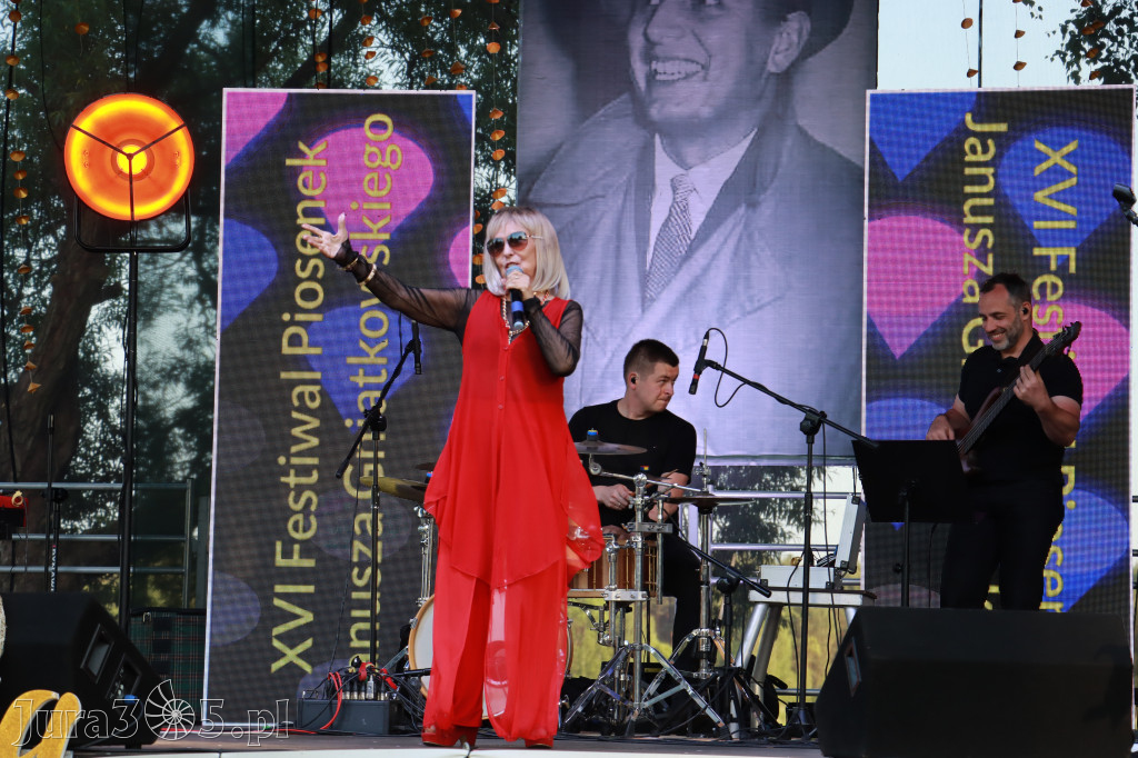 Fotorelacja II: XVI Ogólnopolski Festiwal Piosenek Janusza Gniatkowskiego w Poraju