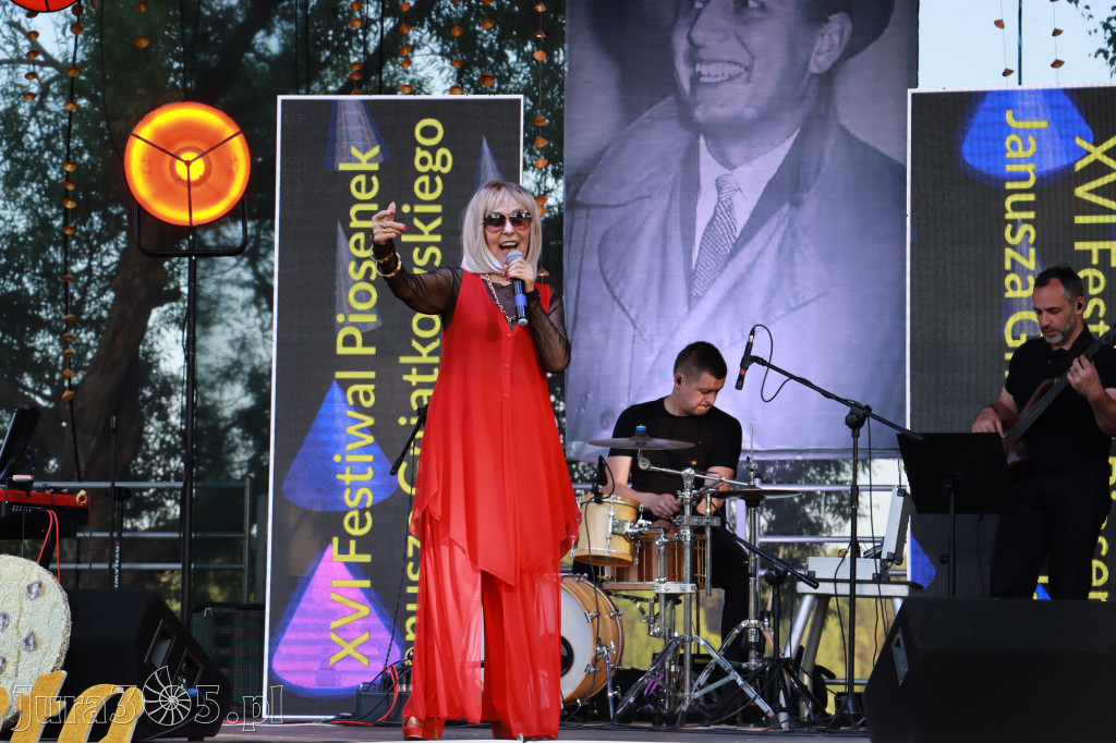 Fotorelacja II: XVI Ogólnopolski Festiwal Piosenek Janusza Gniatkowskiego w Poraju