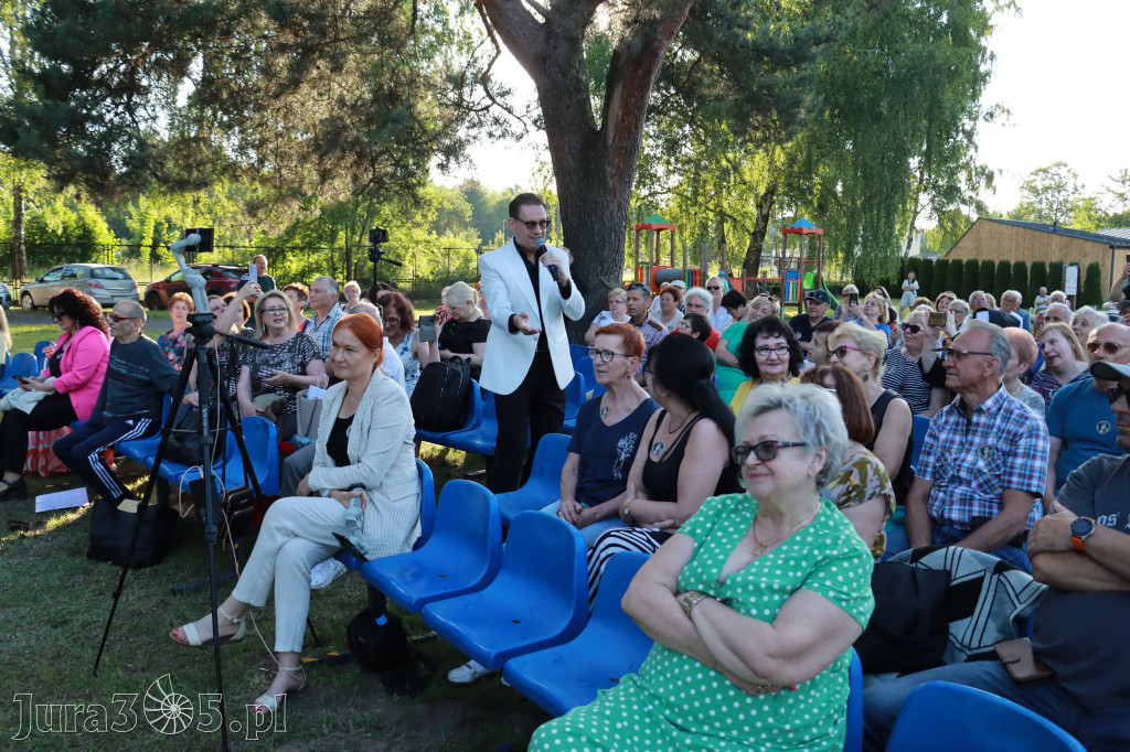 Fotorelacja II: XVI Ogólnopolski Festiwal Piosenek Janusza Gniatkowskiego w Poraju