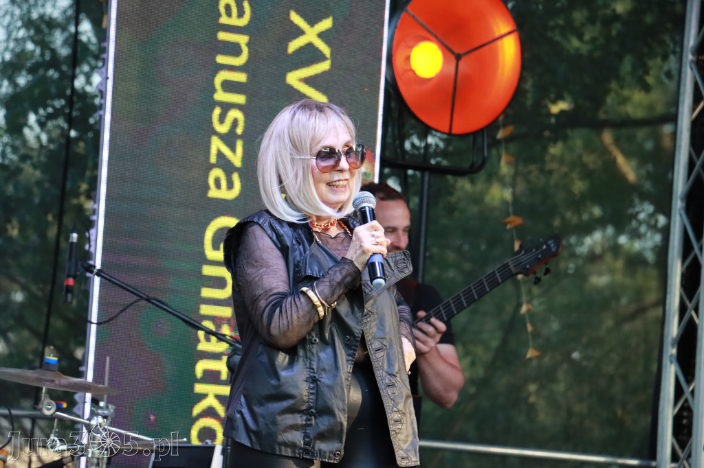 Fotorelacja II: XVI Ogólnopolski Festiwal Piosenek Janusza Gniatkowskiego w Poraju