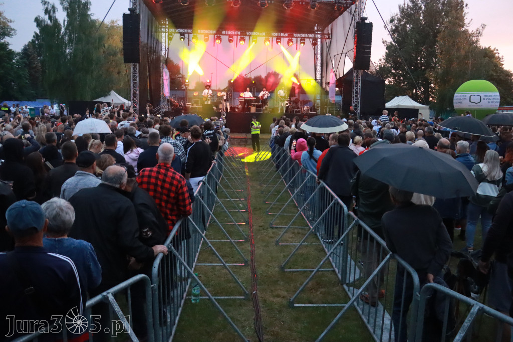 Fotorelacja III: Powitanie Wakacji - Baciary w Poraju - PIĄTEK cz. 3