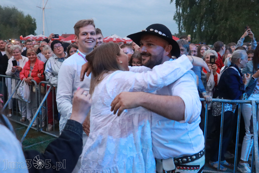 Fotorelacja III: Powitanie Wakacji - Baciary w Poraju - PIĄTEK cz. 3