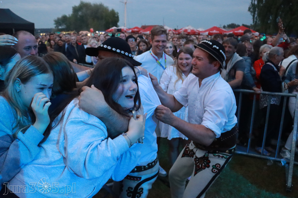 Fotorelacja III: Powitanie Wakacji - Baciary w Poraju - PIĄTEK cz. 3