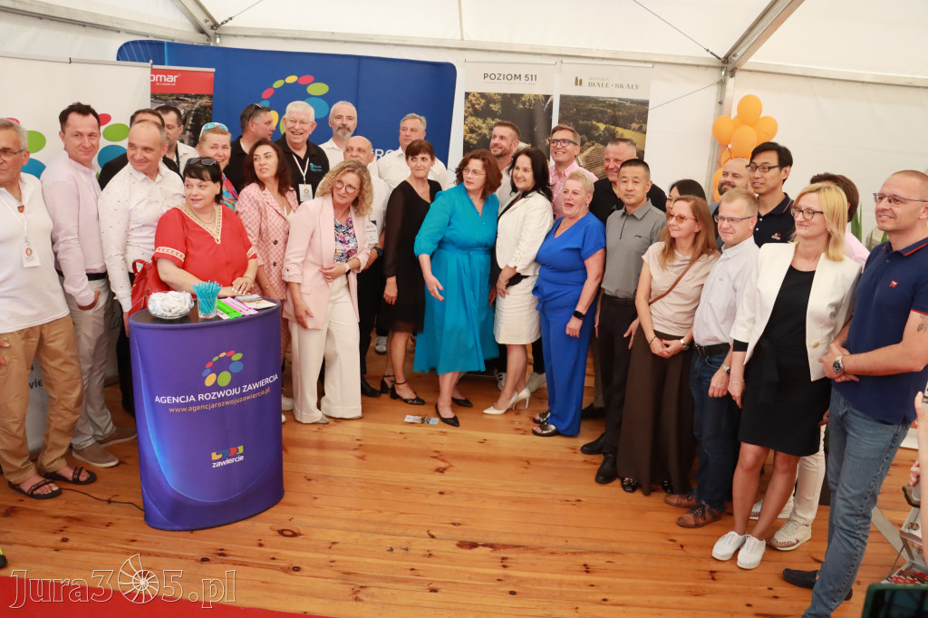 Fotorelacja I: 110 lat Miasta Oficjalne Otwarcie w hali Agencji Rozwoju Zawiercia