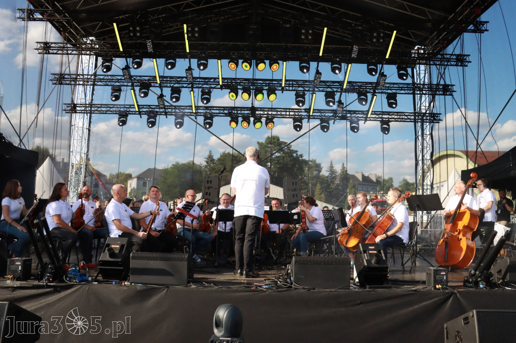 Fotorelacja II: 110 lat Miasta Zawiercie - The Unity  i Orkiestra Filharmonii Jurajskiej