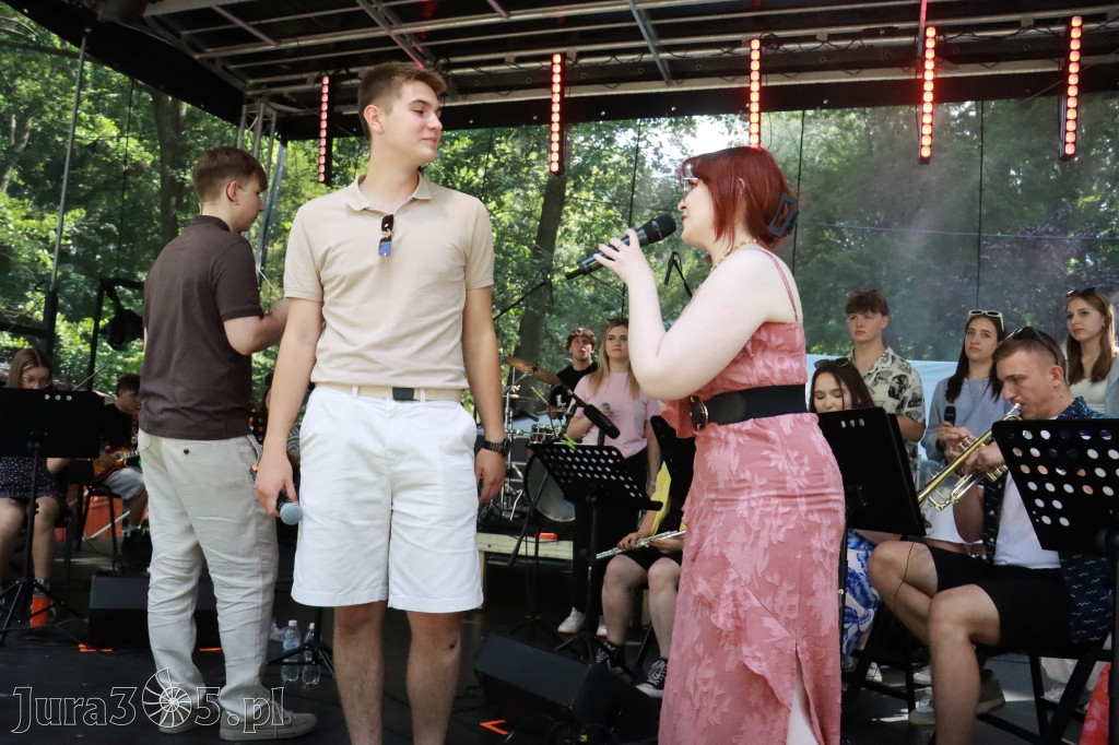 Fotorelacja VIII: Piknik w Parku Miejskim na zakończenie Dni Zawiercia