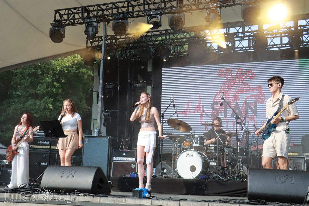 Fotorelacja IV: 75 lat Miasta Myszkowa - Koncert zespołu Stan Krytyczny
