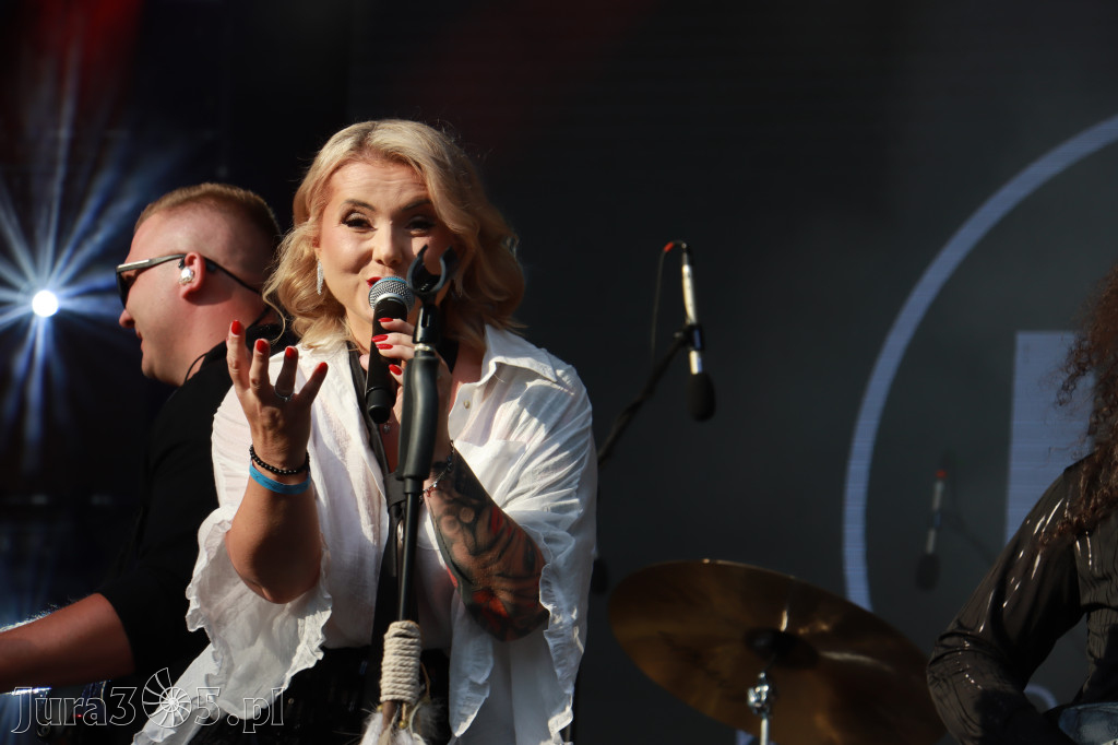Fotorelacja V: 75 lat Miasta Myszkowa - Koncert zespołu Kardamon