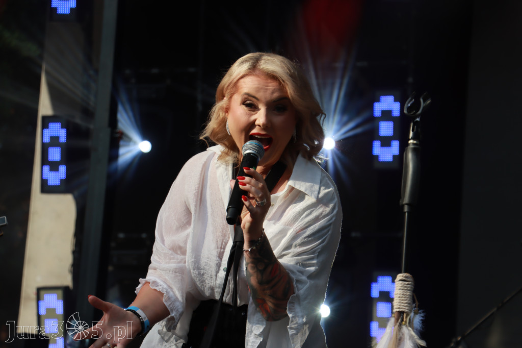 Fotorelacja V: 75 lat Miasta Myszkowa - Koncert zespołu Kardamon