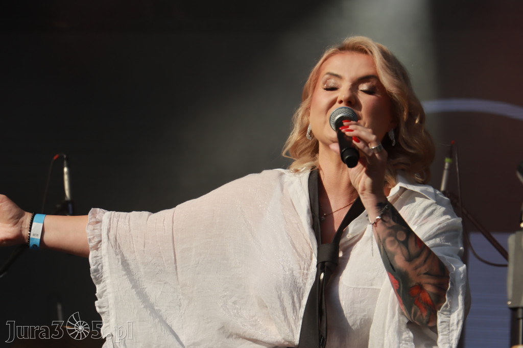 Fotorelacja V: 75 lat Miasta Myszkowa - Koncert zespołu Kardamon