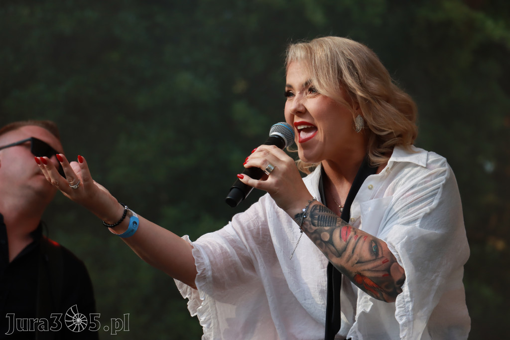 Fotorelacja V: 75 lat Miasta Myszkowa - Koncert zespołu Kardamon