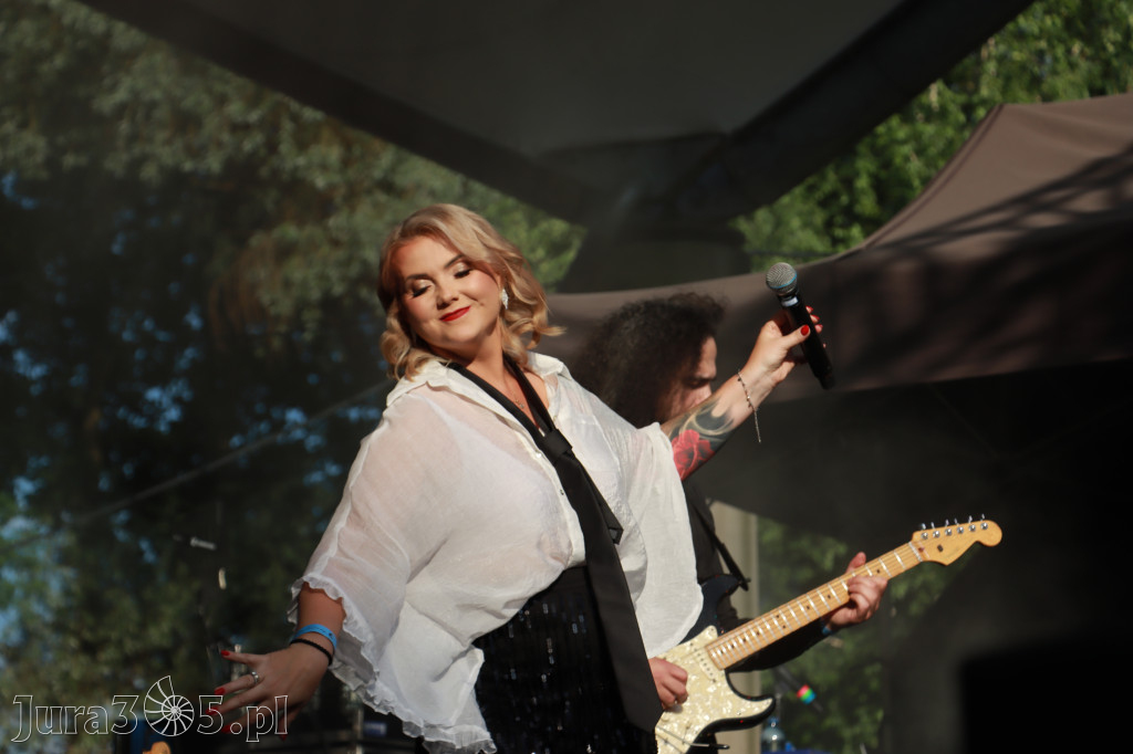 Fotorelacja V: 75 lat Miasta Myszkowa - Koncert zespołu Kardamon