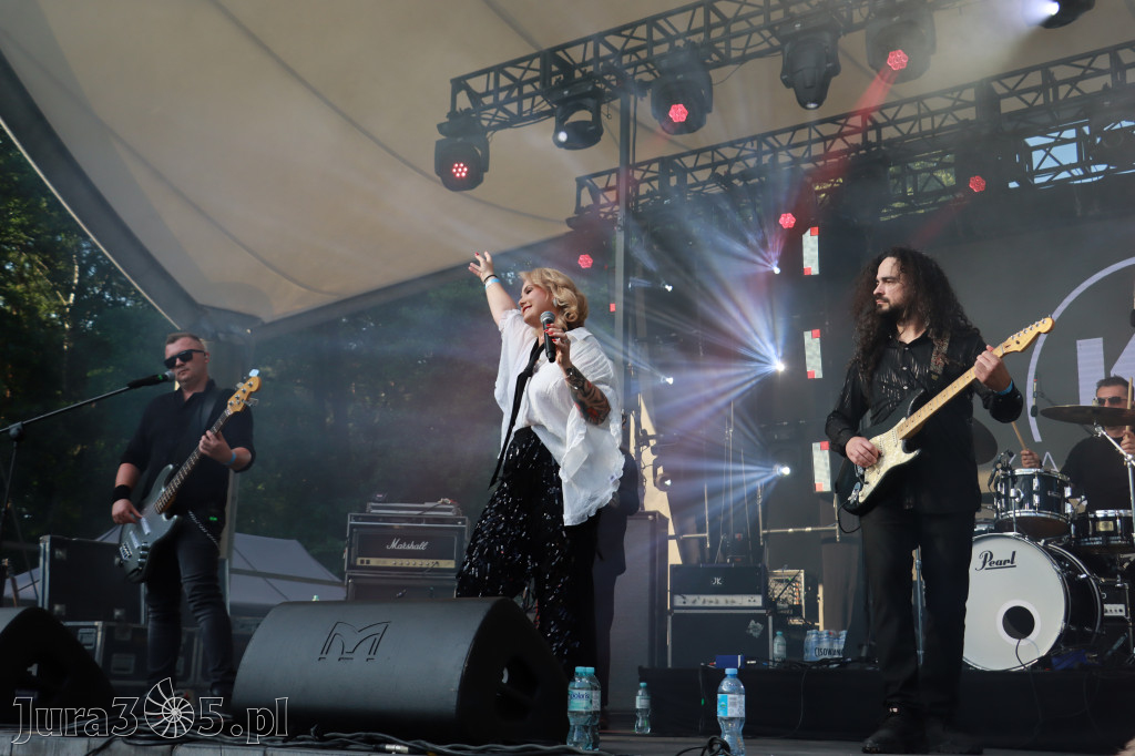 Fotorelacja V: 75 lat Miasta Myszkowa - Koncert zespołu Kardamon