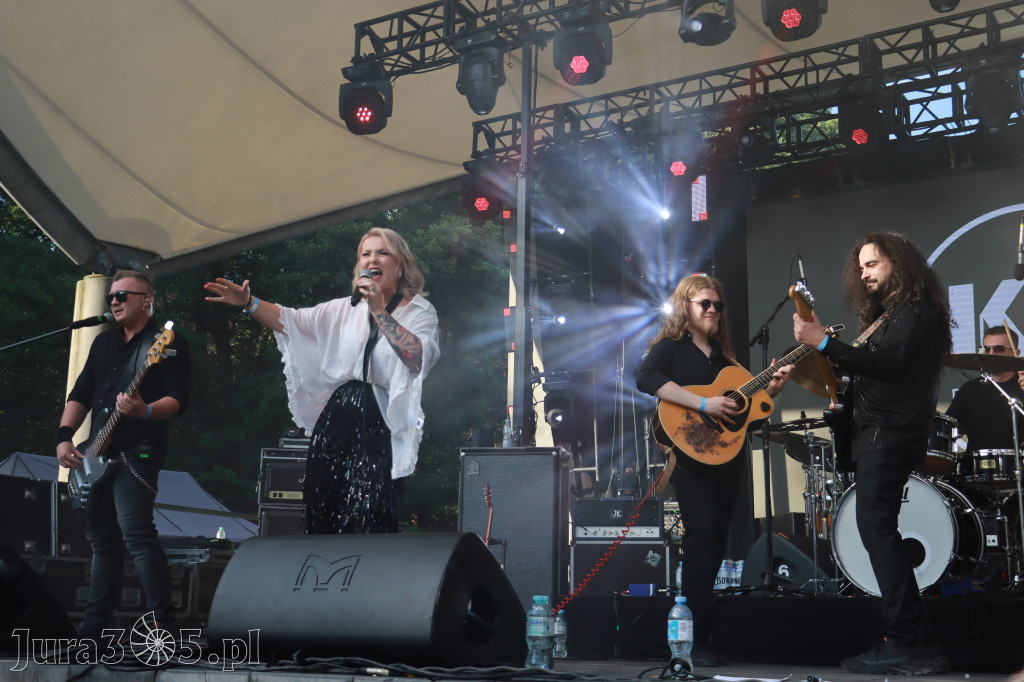 Fotorelacja V: 75 lat Miasta Myszkowa - Koncert zespołu Kardamon