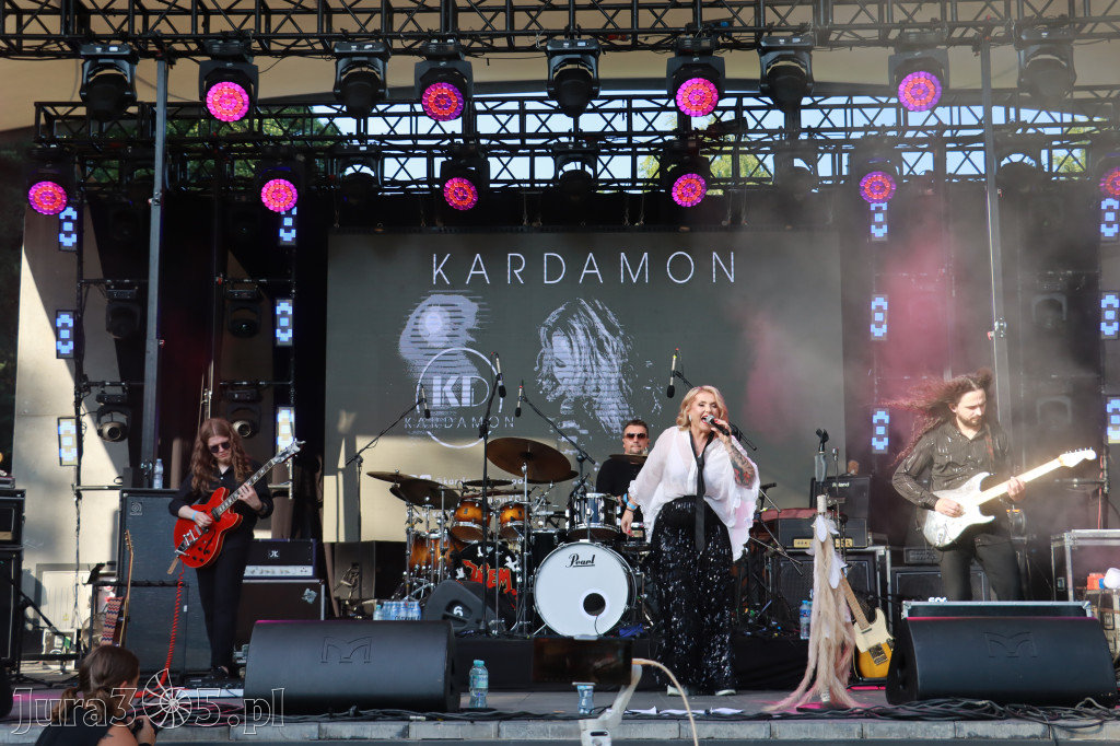 Fotorelacja V: 75 lat Miasta Myszkowa - Koncert zespołu Kardamon