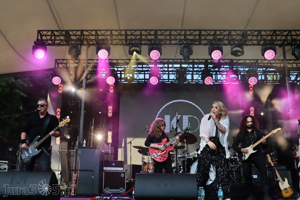 Fotorelacja V: 75 lat Miasta Myszkowa - Koncert zespołu Kardamon