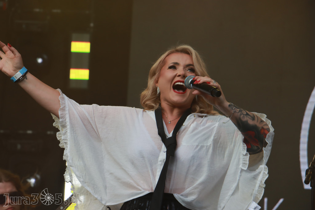 Fotorelacja V: 75 lat Miasta Myszkowa - Koncert zespołu Kardamon