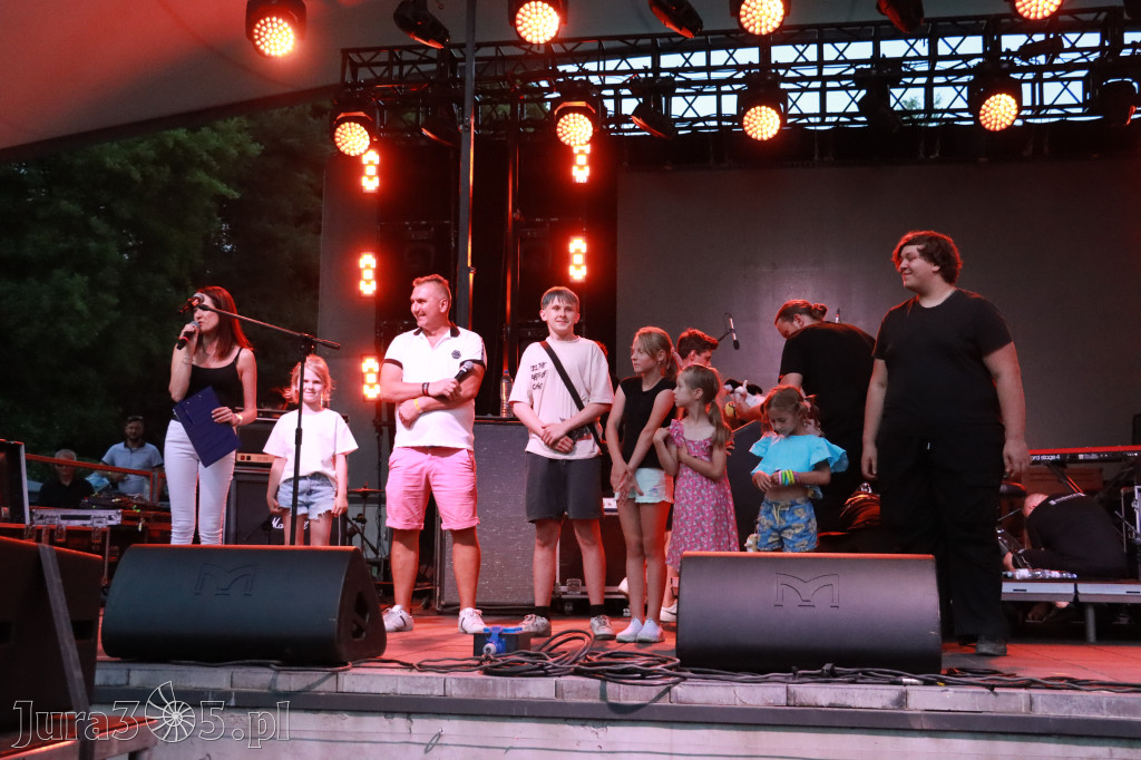Fotorelacja VI: 75 lat Miasta Myszkowa - Koncert Zosi Wójcik!